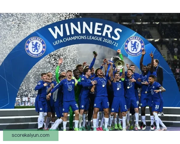 联赛比赛剪辑引发球迷热议，精彩瞬间频频回顾展现绝佳技艺