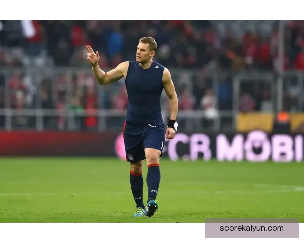 奥布拉克与诺伊尔表现分析：两位顶级门将的状态对比